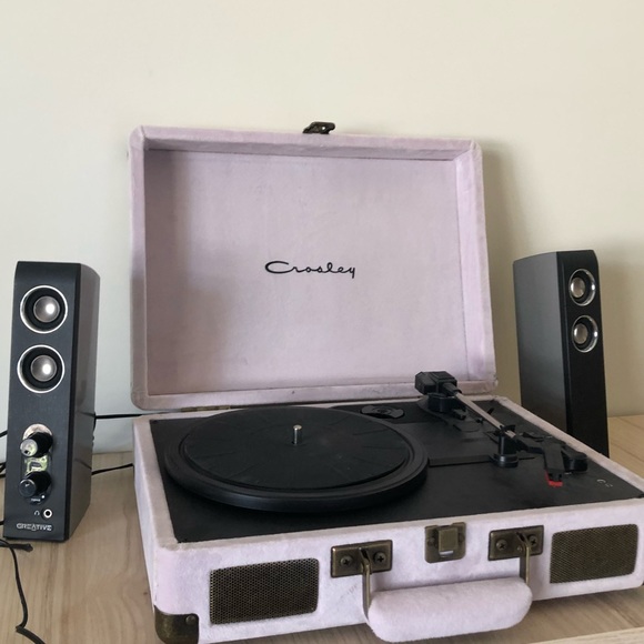 Crosley Other - Crosley suitcase record player (velvet)